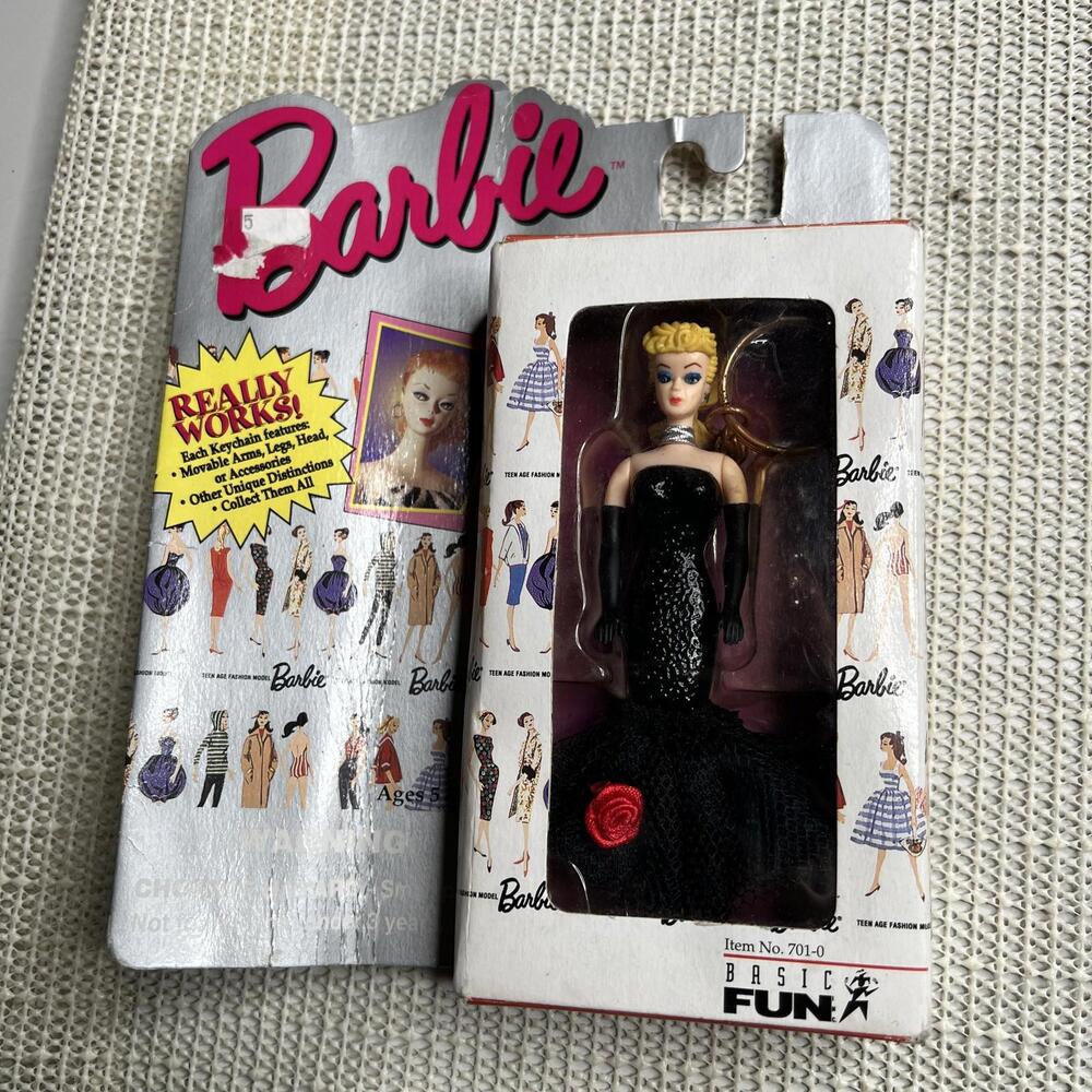 Vintage Basic‎ Fun Barbie Keychain Solo In The Spotlight Mini Doll 701-0 1995